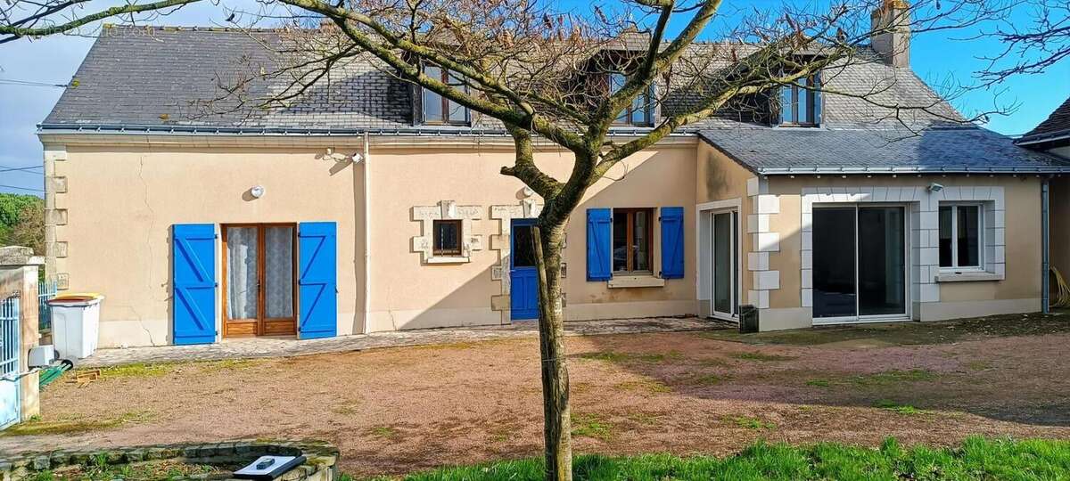 Maison à VERNANTES