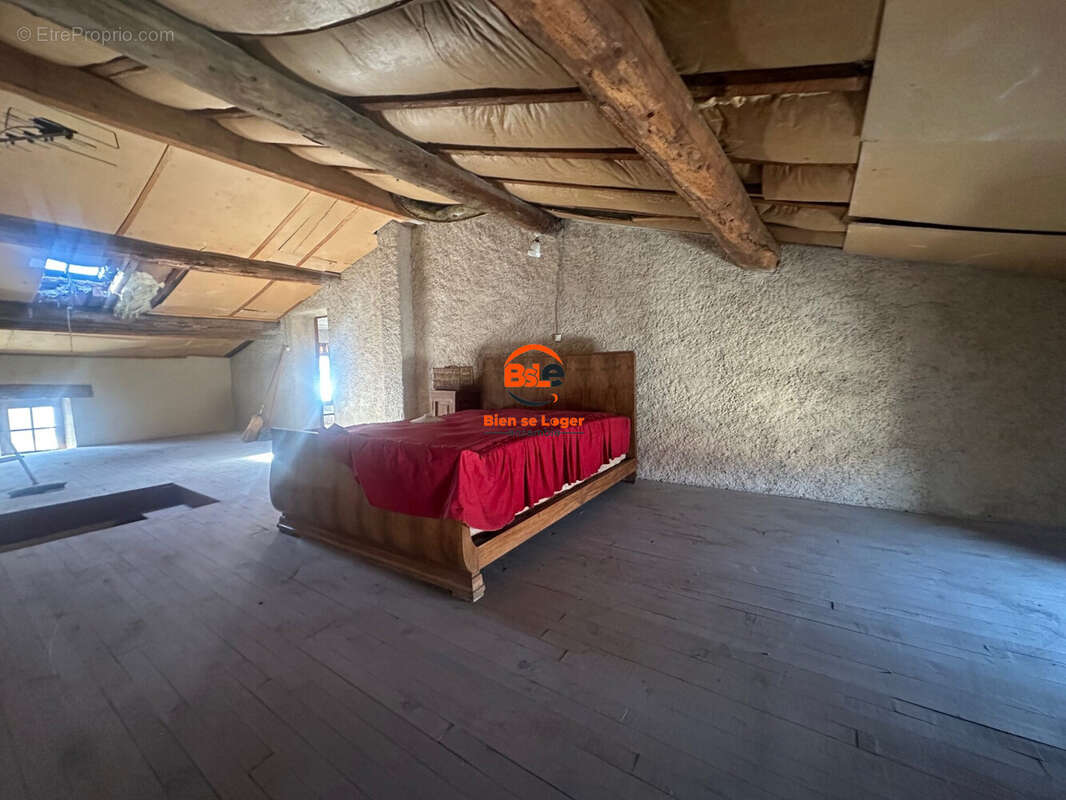 Maison à BEAUREGARD-L'EVEQUE