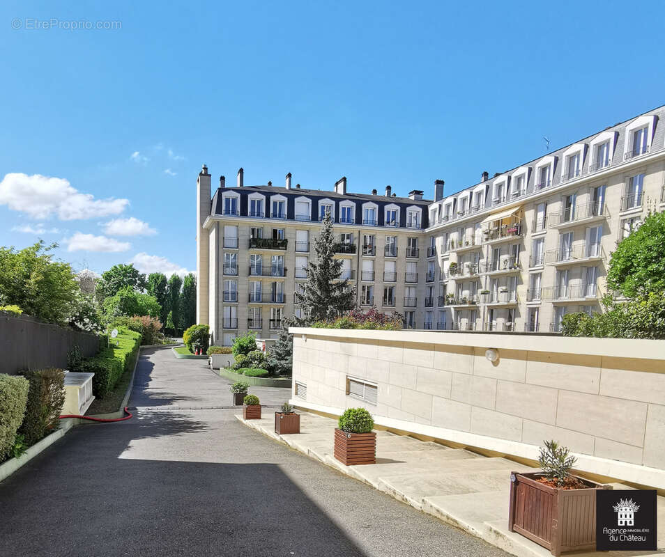 Appartement à VERSAILLES