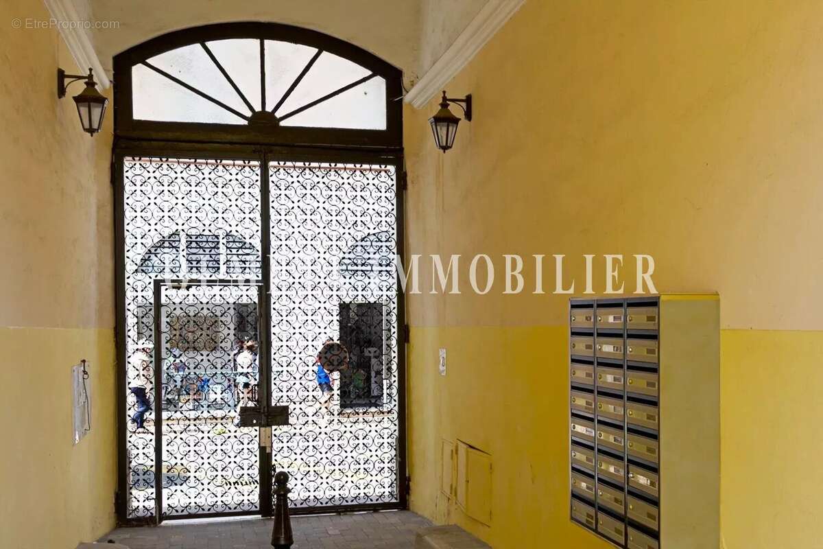 Appartement à MENTON