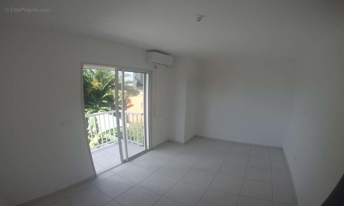 A vendre Appartement T3 a Cayenne - photo 2