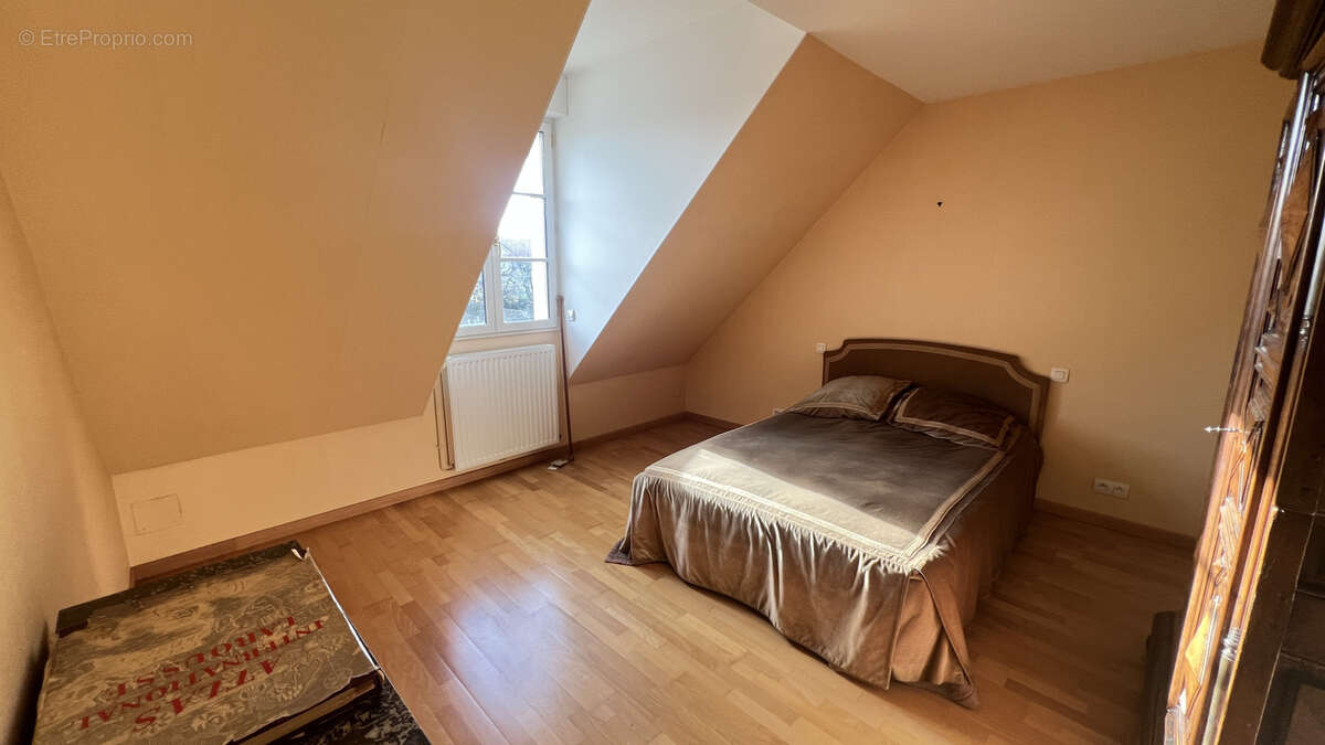 Maison à LA FERTE-ALAIS