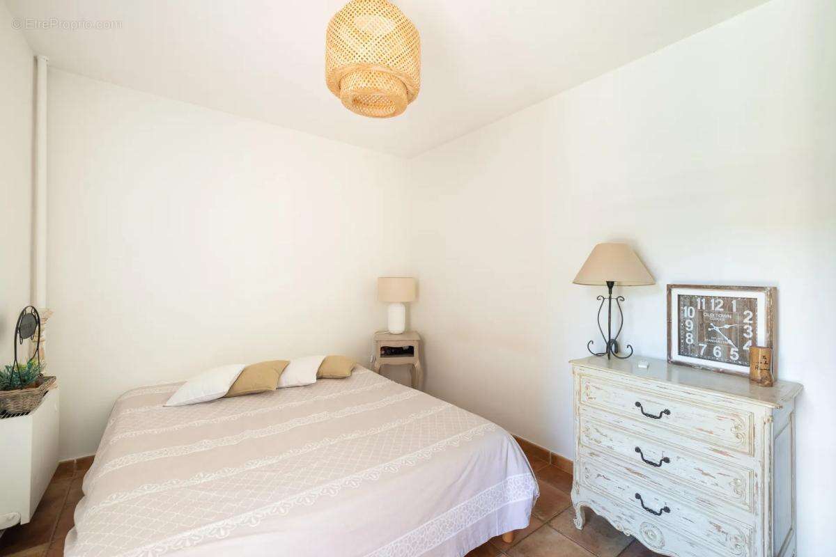 Appartement de 4 pièces de 89 m² à Aubagne - photo 7