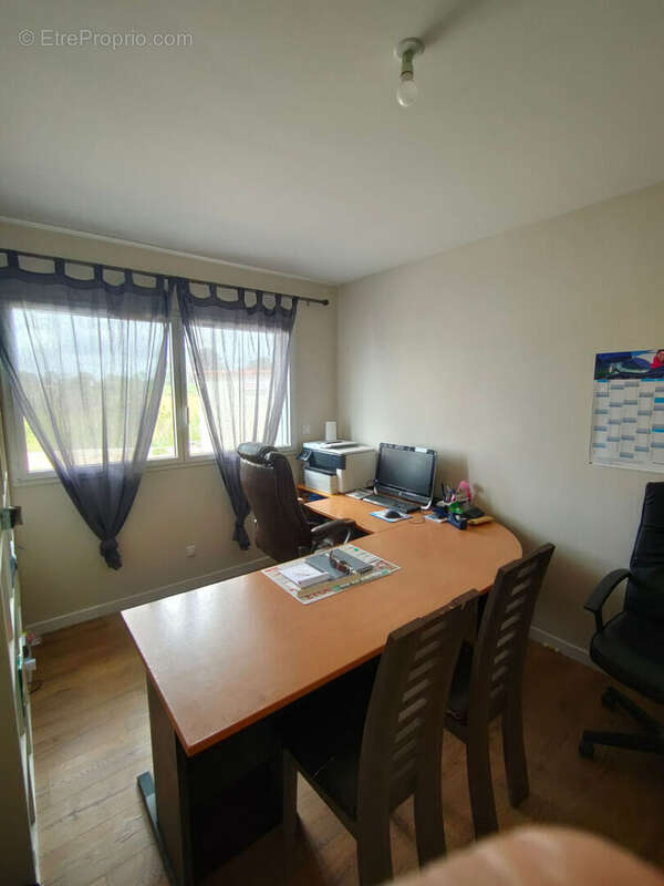 Commerce à PLOBANNALEC-LESCONIL