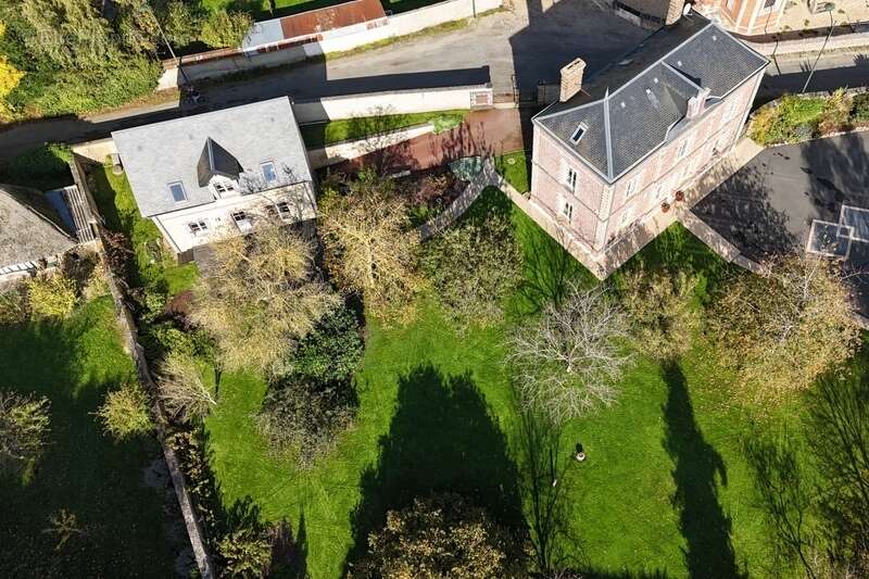 Magnifique propriété comprenant une Maison de maître et une maison d’amis sur 288 m2 en plein coeur de la Normandie et à 50 minu - photo 3