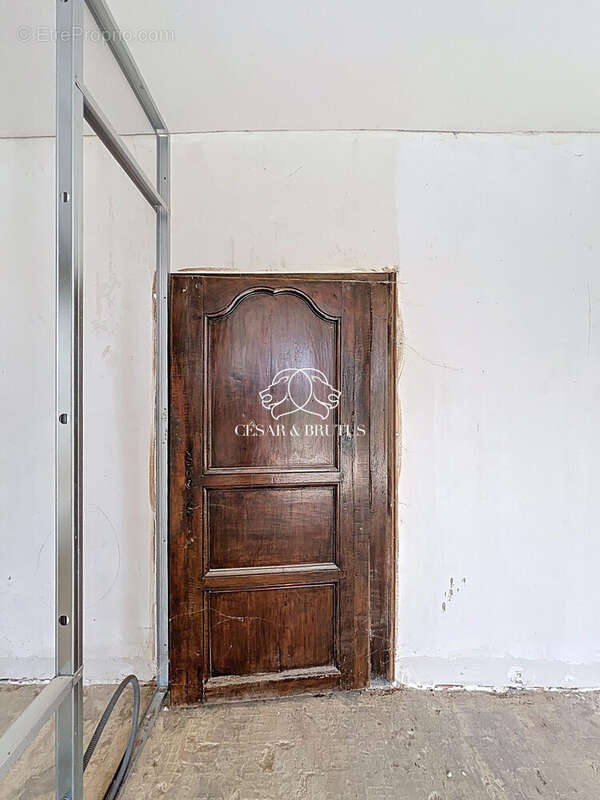 Maison à SAINT-BONNET-DE-CRAY