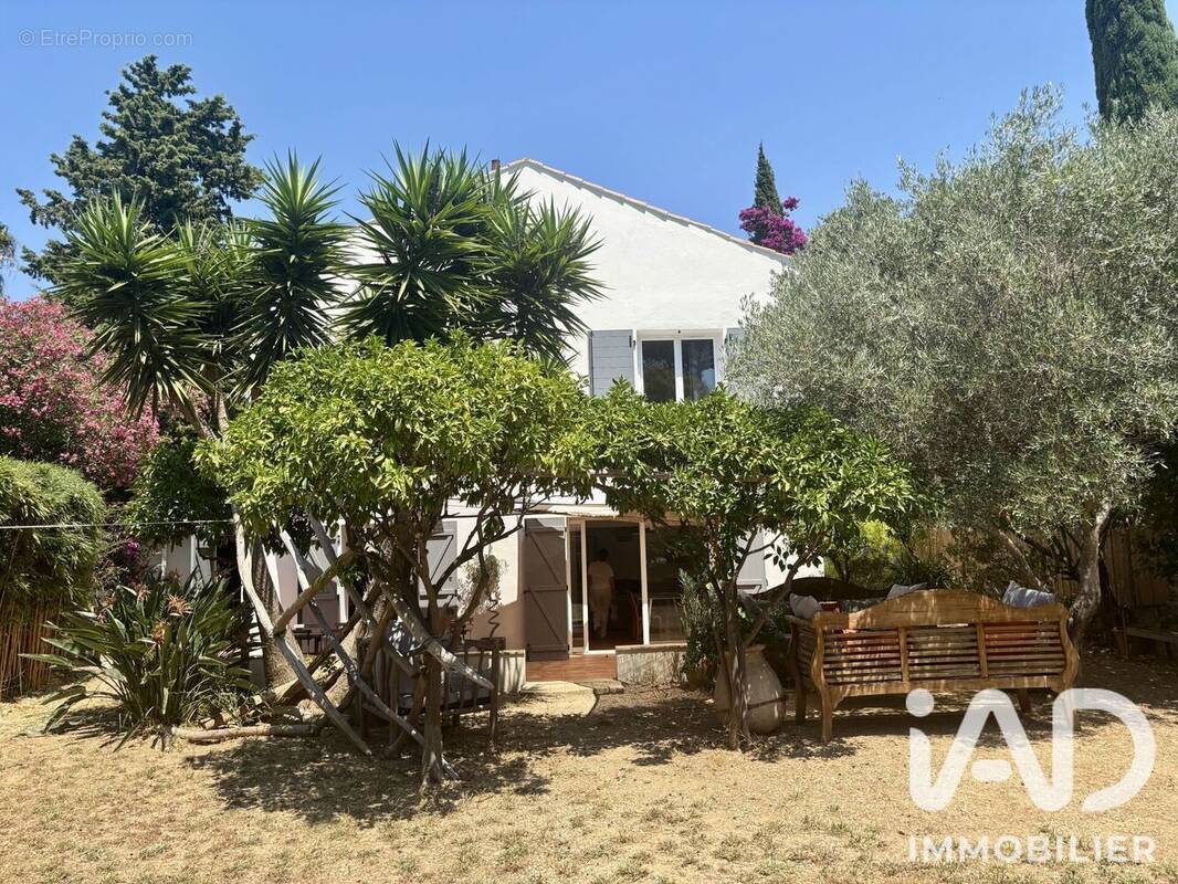 Photo 1 - Maison à TOULON