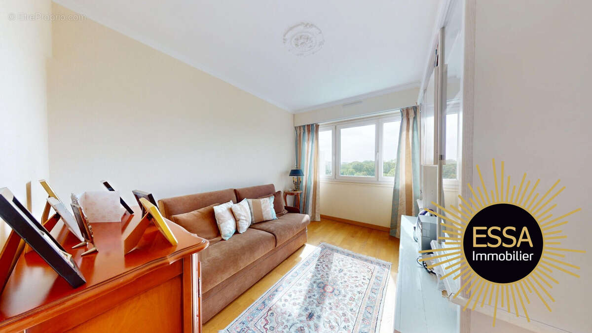 Appartement à VELIZY-VILLACOUBLAY