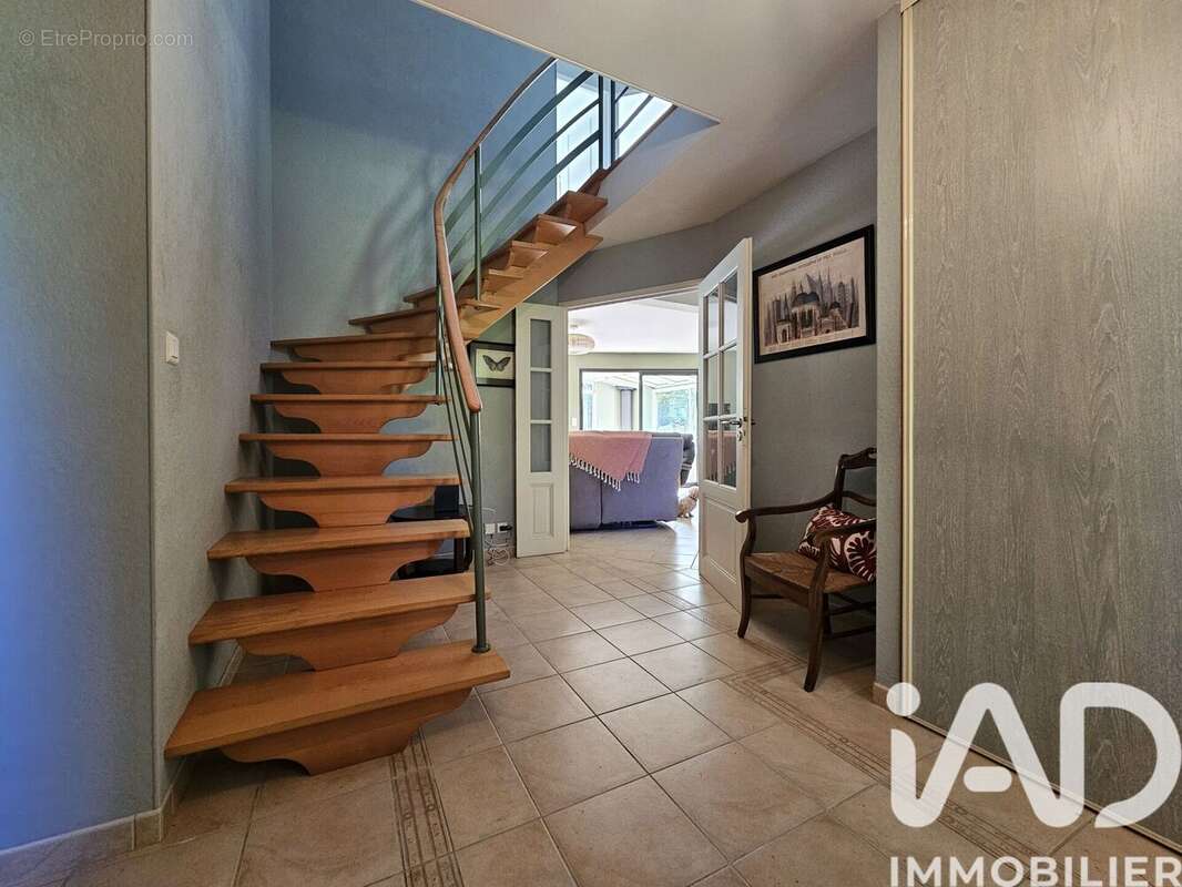 Photo 4 - Maison à SAINT-SOZY
