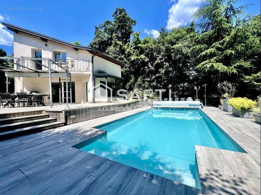 Photo 1 - Maison à MONTFERRAND-LE-CHATEAU