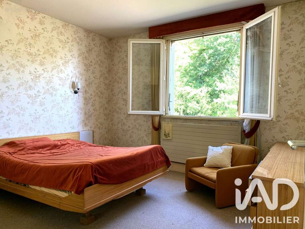 Maison 110 m² à Herbault  - photo 9