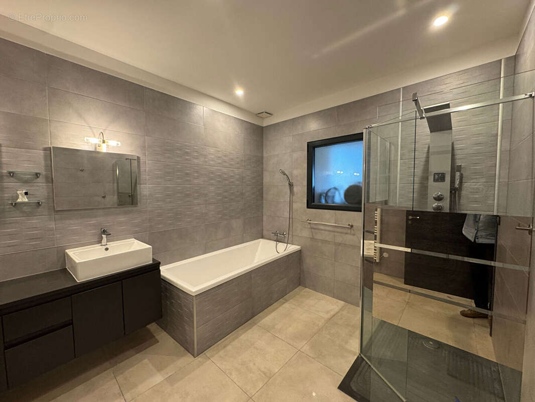 Maison - Montady - 7 pièces - 273 m² - photo 11
