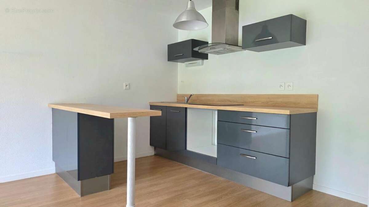 Appartement à SAINT-AVE