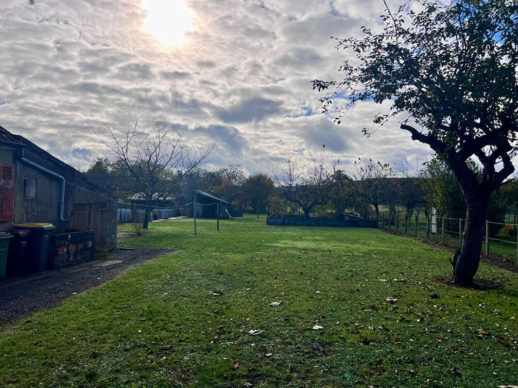 Maison à LA FERMETE