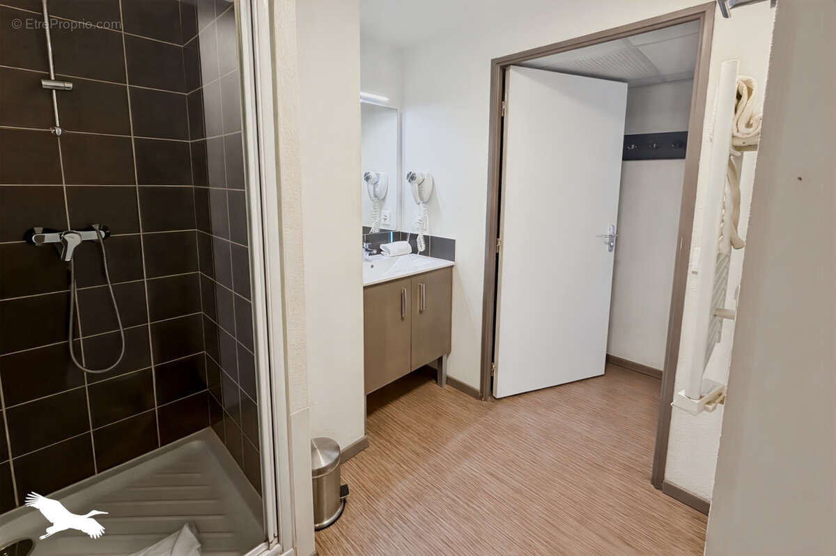 Appartement à MARSEILLE-4E