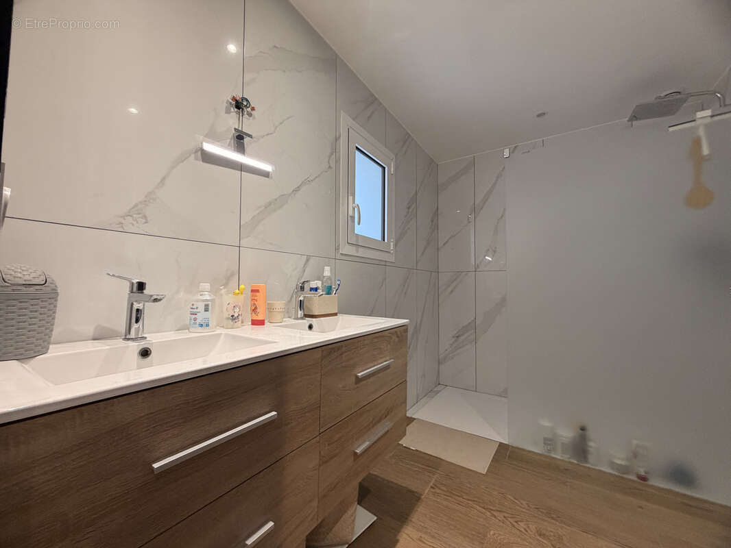 Maison à PONTAULT-COMBAULT