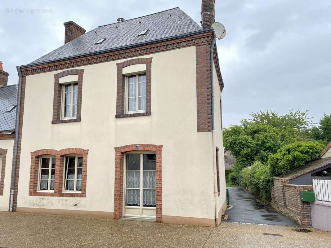 Maison à COUDRECIEUX