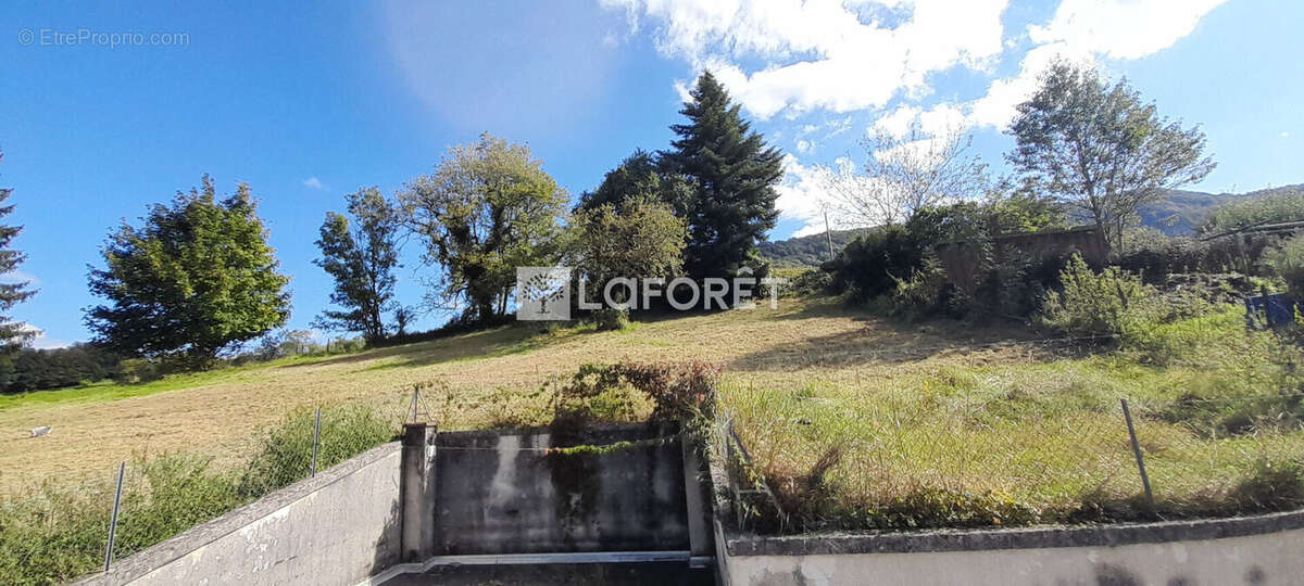 Maison à LA CHAPELLE-SUR-FURIEUSE