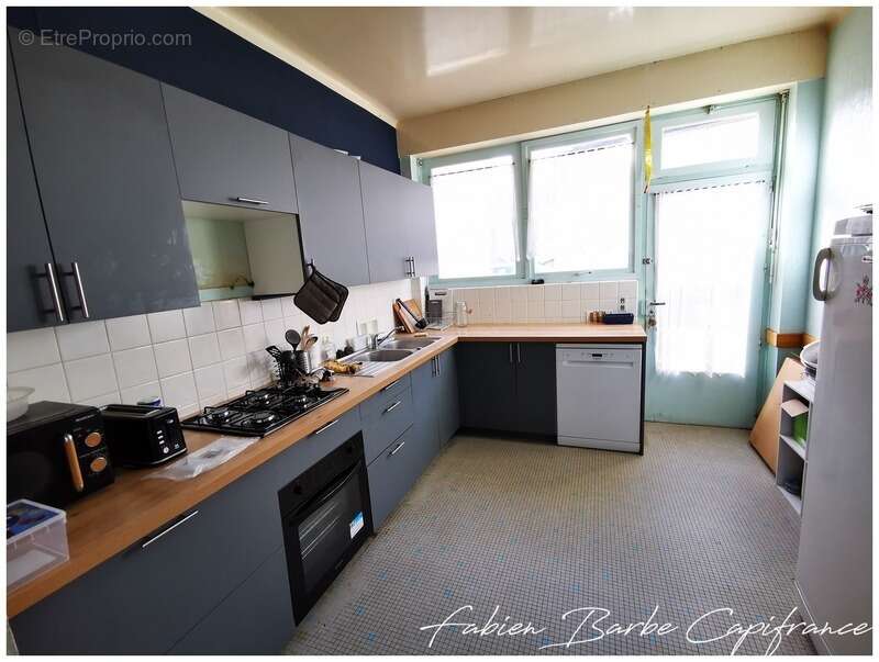 IMMEUBLE DE RAPPORT centre ville de Guer – 394 m²  (56) - photo 2