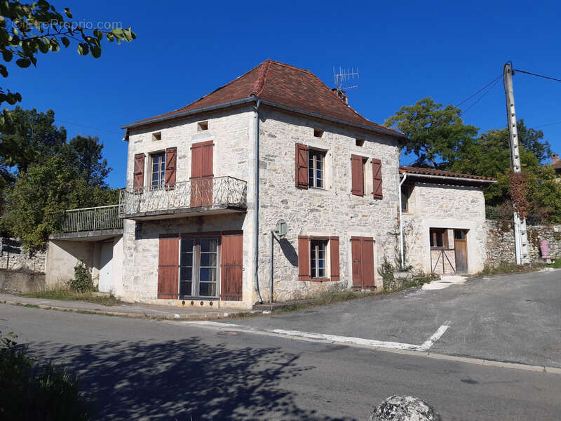 Maison à LIMOGNE-EN-QUERCY
