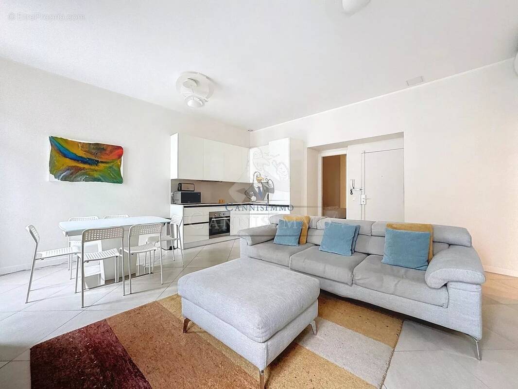 Appartement à CANNES