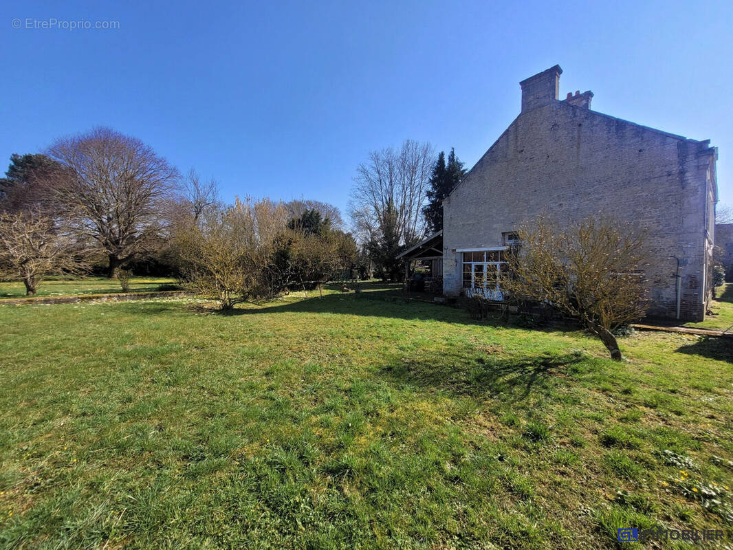 Maison à GRAINVILLE-LANGANNERIE