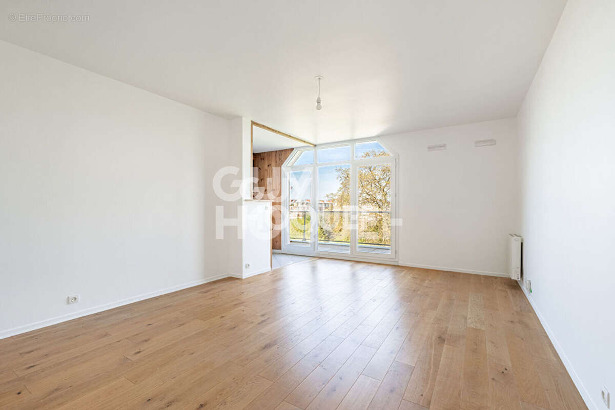 Appartement à ASNIERES-SUR-SEINE