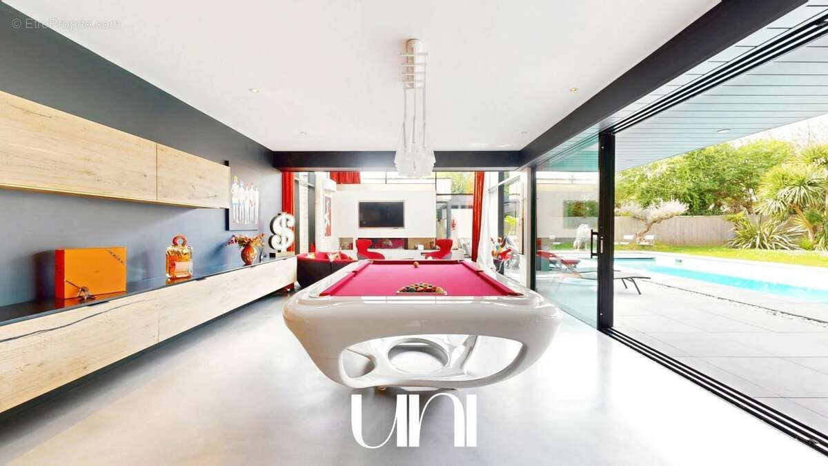 Maison à SAINT-CONTEST