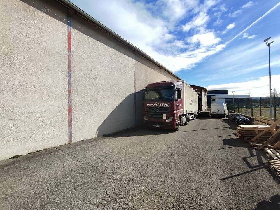 Autre à LA VERPILLIERE