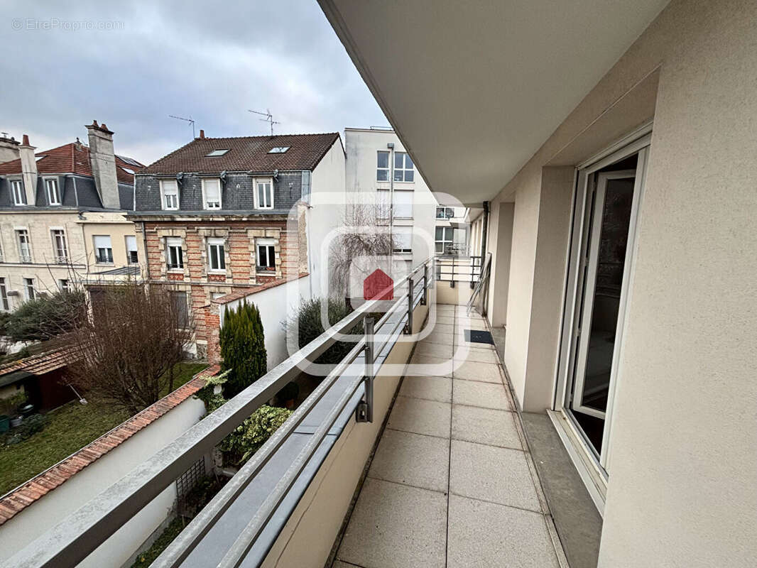 Maison à REIMS