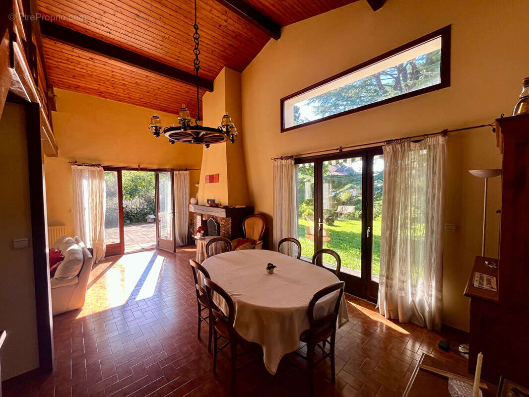 Maison à ANNECY-LE-VIEUX