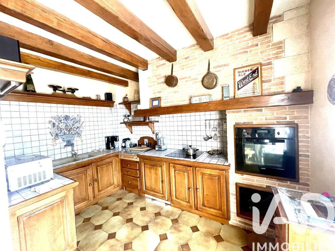 Photo 2 - Maison à VARENNES-JARCY