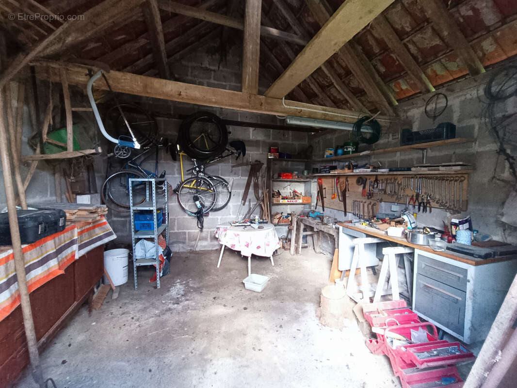 Maison à JUSSY-LE-CHAUDRIER