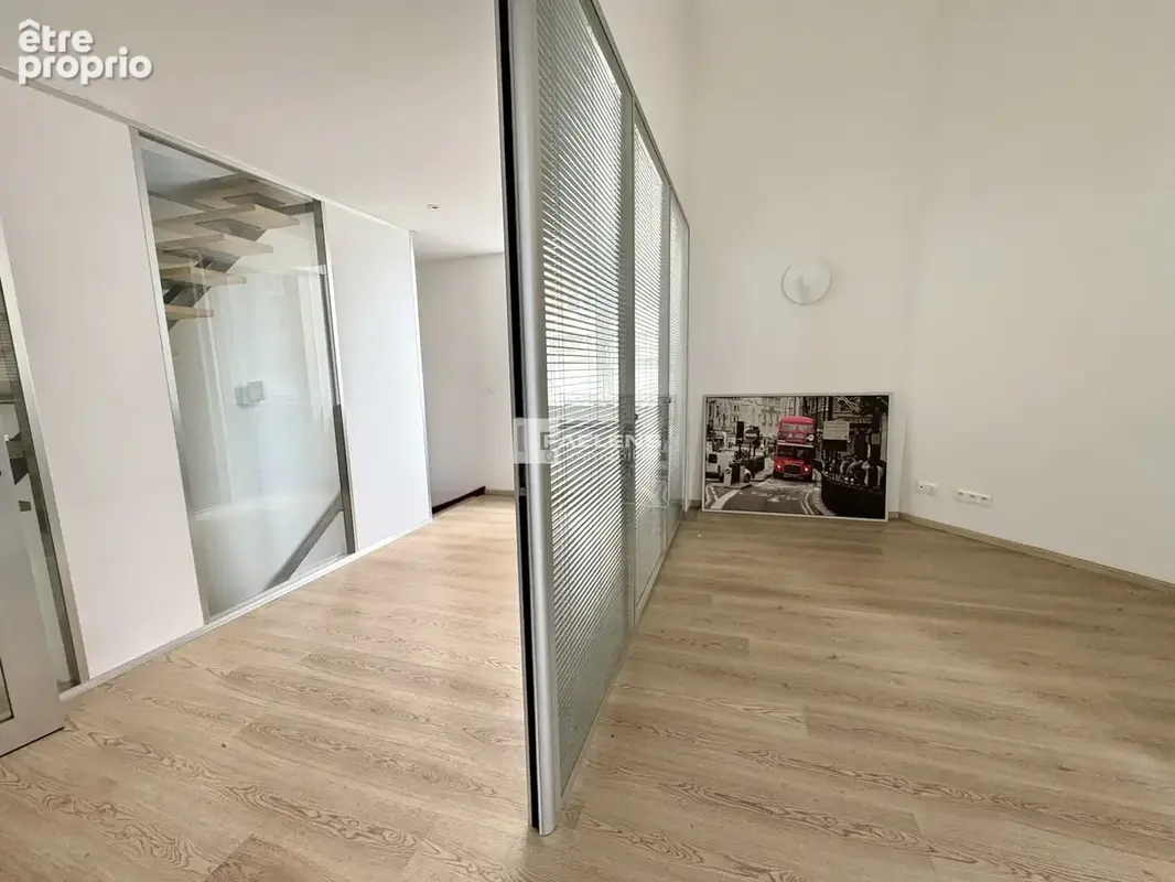 Appartement 5 pièces 120 m² à vendre à Lille (59000) - photo 3