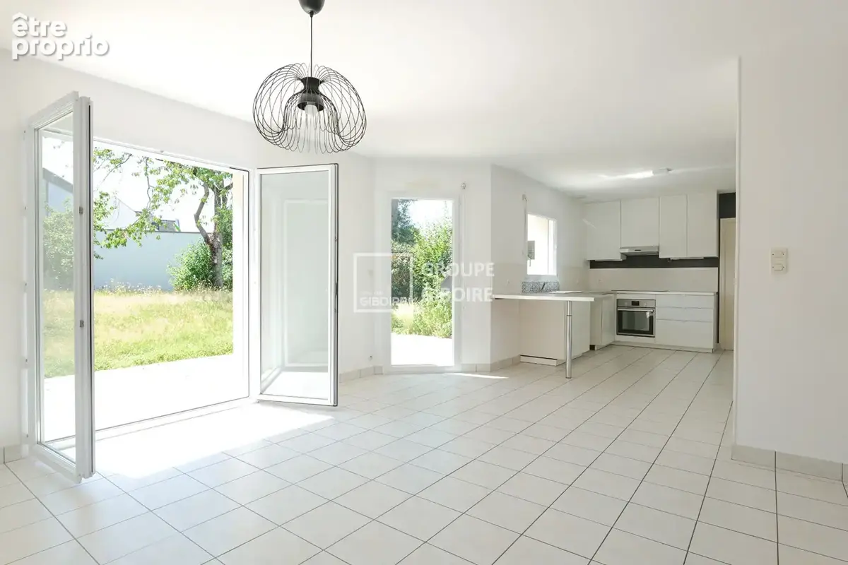 A vendre - agence giboire pacé - maison d'environ 131 m² - pacé - rennes métropole - photo 3