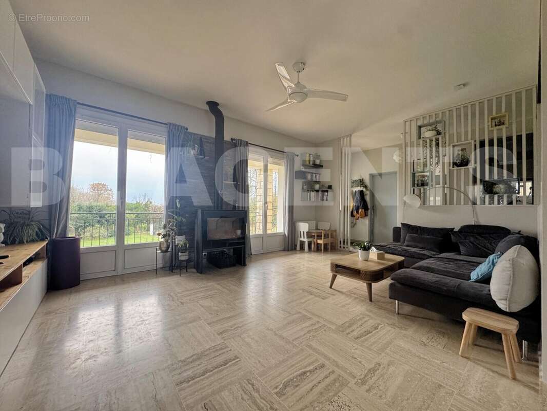 image00069_DxO - Maison à POMMEUSE