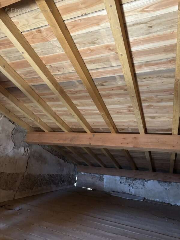 Maison à LES BORDES-SUR-ARIZE