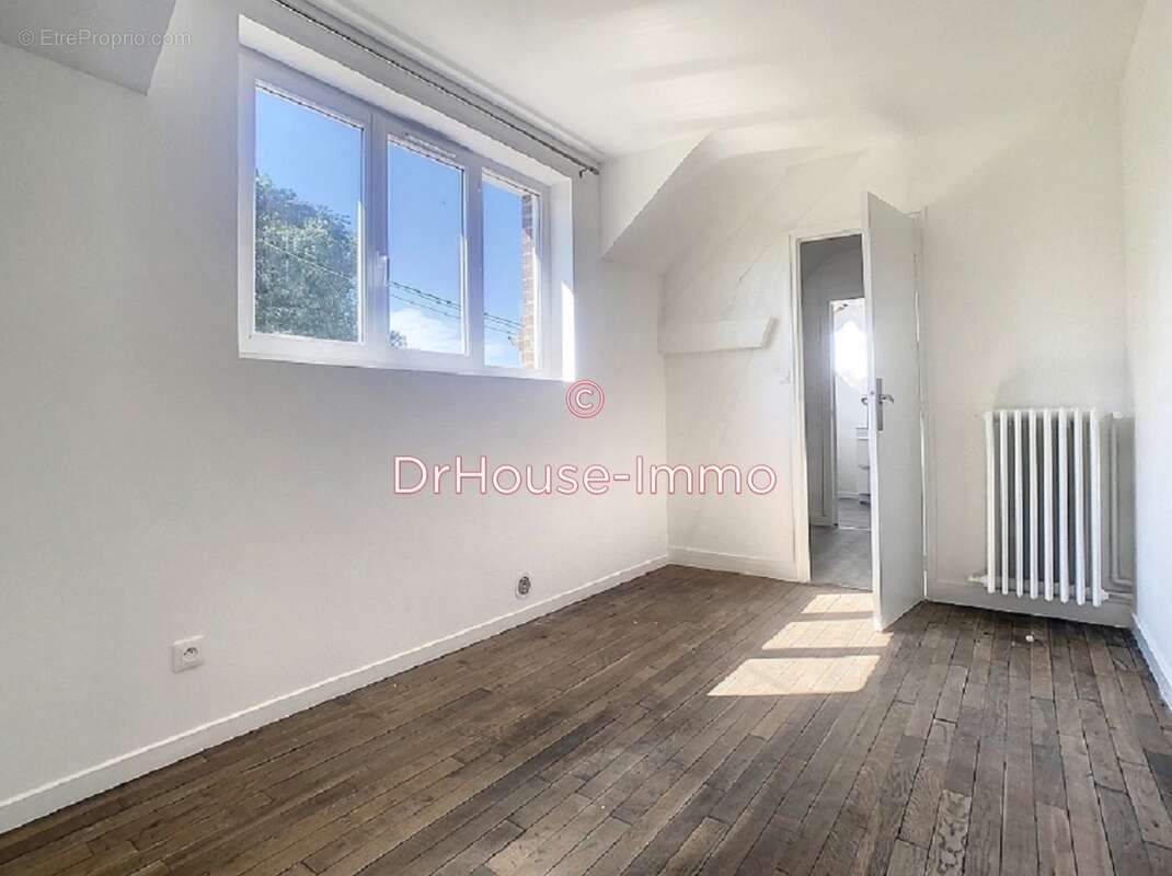 Maison à LE FRESTOY-VAUX