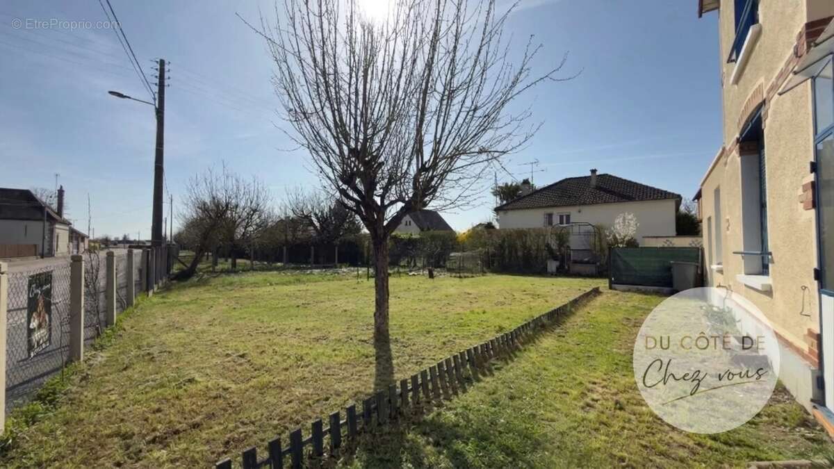 Maison à BARBEREY-SAINT-SULPICE