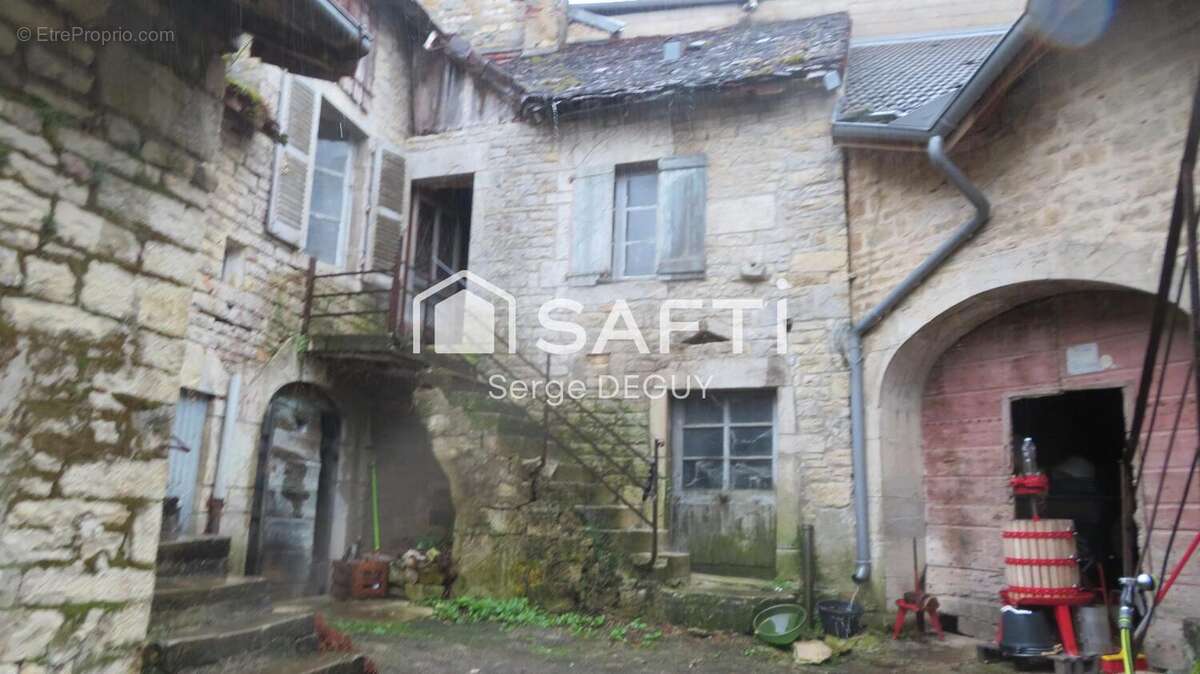 Photo 2 - Appartement à LAVIGNY