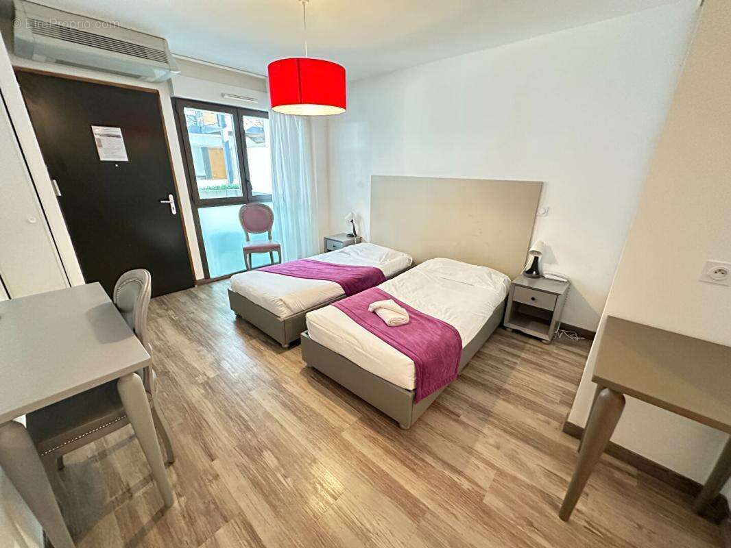 Appartement à EGUILLES
