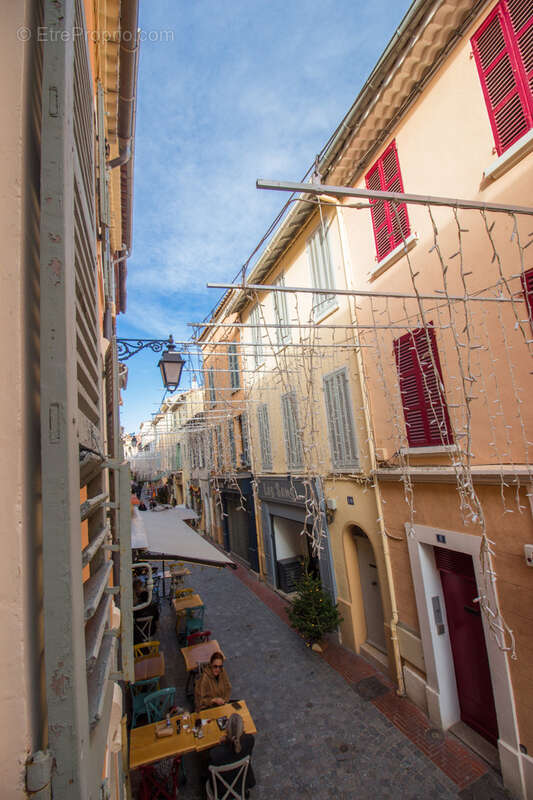 Appartement à SANARY-SUR-MER