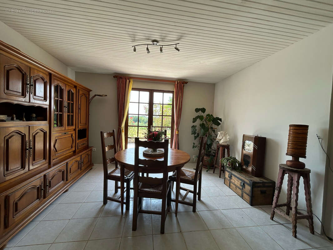 Maison à LONGNY-AU-PERCHE