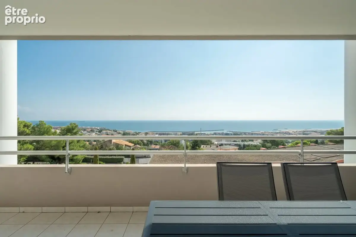 Appartement d'Exception avec Vue Panoramique, Garage et Cellier  Résidence Domaine du Golfe - photo 2
