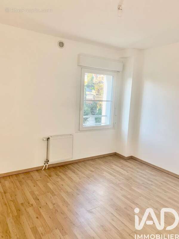 Photo 5 - Appartement à SAVIGNY-SUR-ORGE