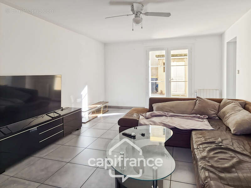 Maison à MONTFAUCON