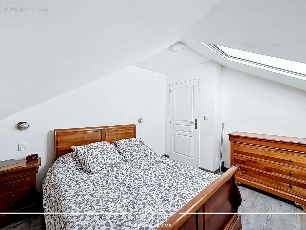 Maison 125 m² à Ternay  - photo 35