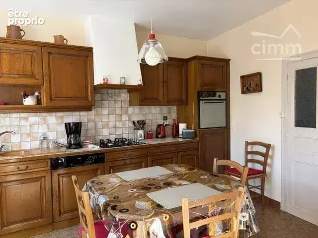 Maison au bourg de Conquereuil - photo 4