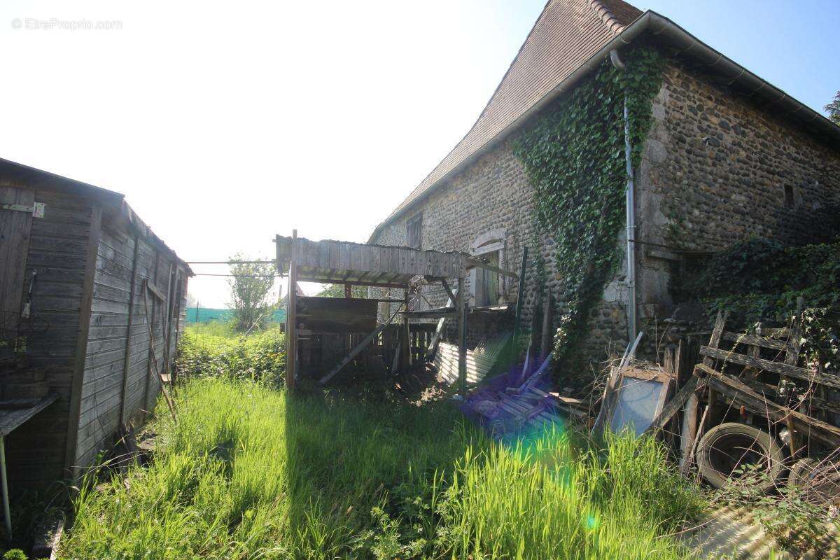 Maison à SARPOURENX