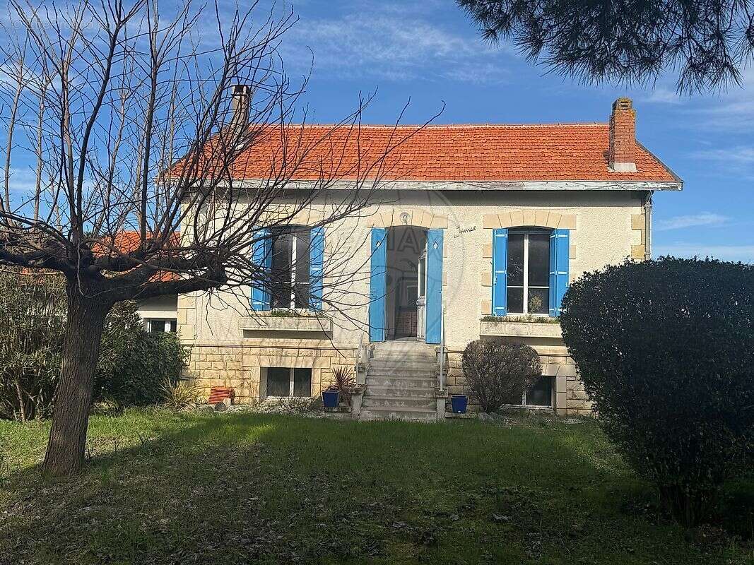 Maison à MESCHERS-SUR-GIRONDE